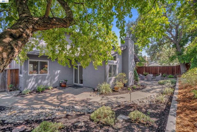 5805 San Carlos Way, Pleasanton, CA 94566