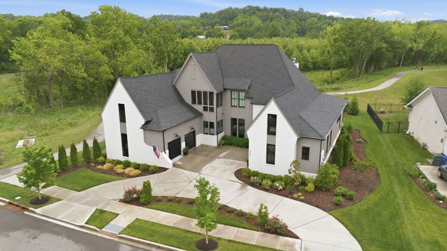 799 Carsten St, Nashville, TN 37221
