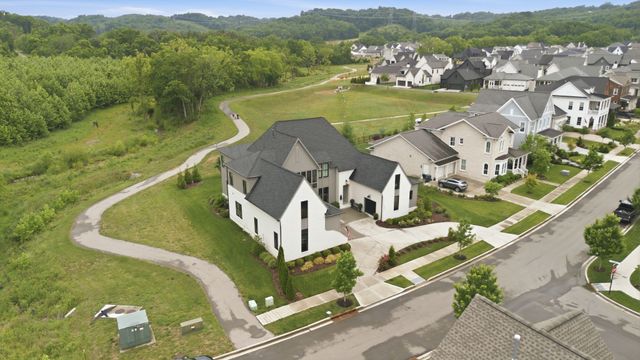 799 Carsten St, Nashville, TN 37221