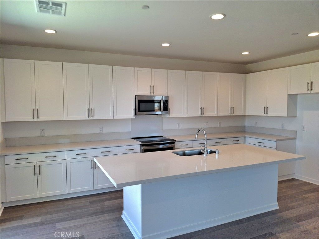 31326 SISKIYOU PASS Court, Winchester, CA 92596 — photo 5