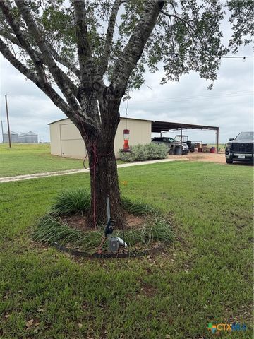 1635 County Road 409, Stockdale, TX 78160