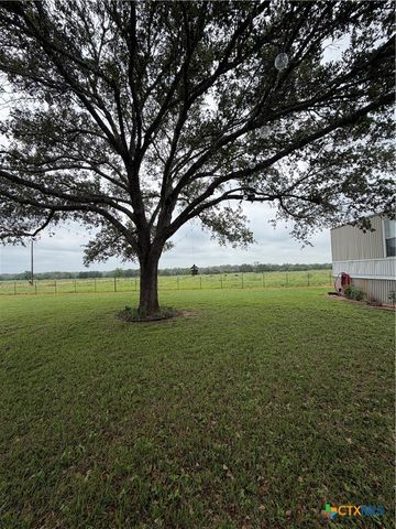 1635 County Road 409, Stockdale, TX 78160