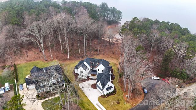 16207 Henry Lane, Huntersville, NC 28078