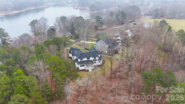 16207 Henry Lane, Huntersville, NC 28078