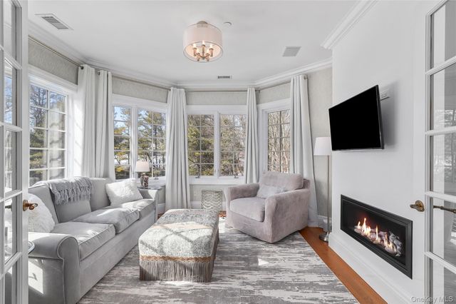 1 Laurelwood Court, Rye, NY 10580