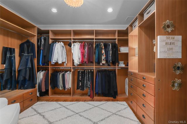 1 Laurelwood Court, Rye, NY 10580