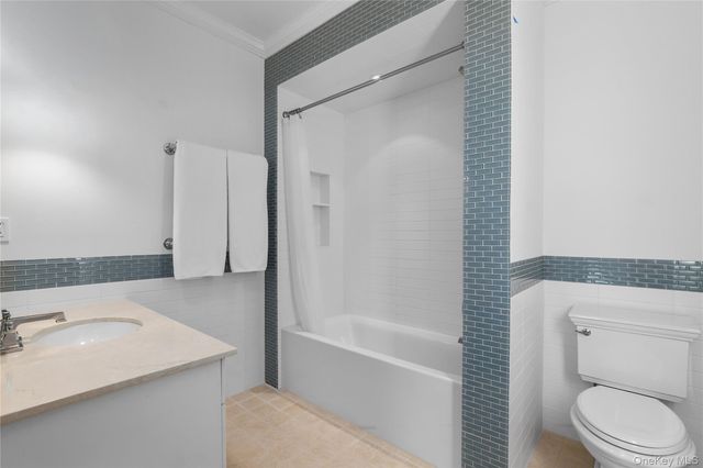 1 Laurelwood Court, Rye, NY 10580