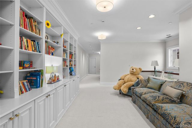 1 Laurelwood Court, Rye, NY 10580