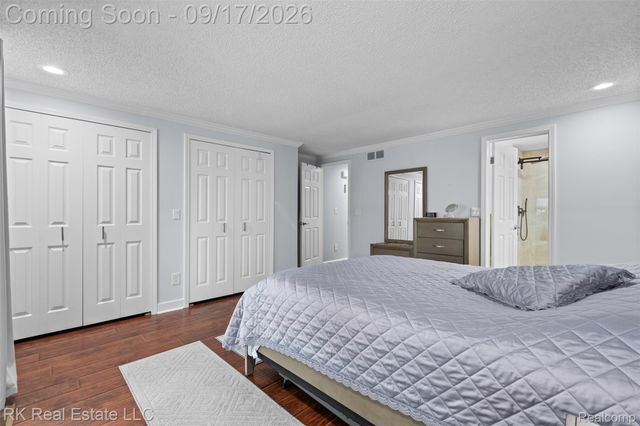 15461 Vincent Street, Clinton Charter Township, MI 48038