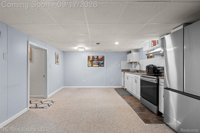 15461 Vincent Street, Clinton Charter Township, MI 48038