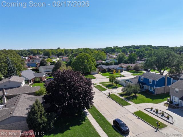 15461 Vincent Street, Clinton Charter Township, MI 48038
