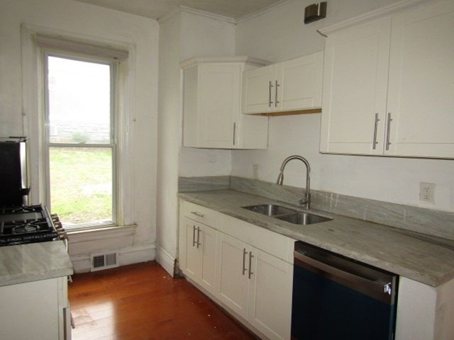 1945 Delaware Ave, Swissvale, PA 15218