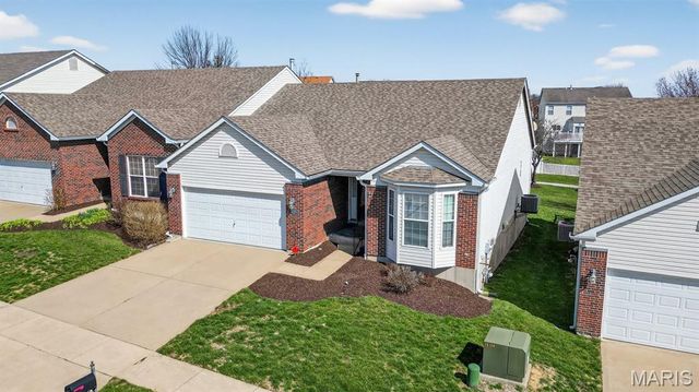 144 Carytown Lane, Florissant, MO 63034
