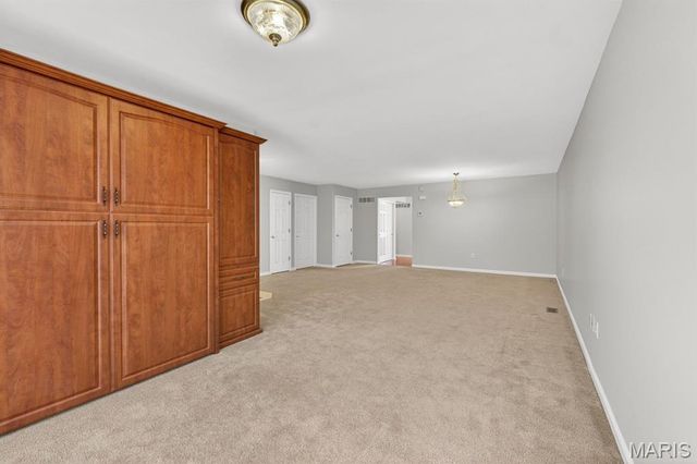 144 Carytown Lane, Florissant, MO 63034