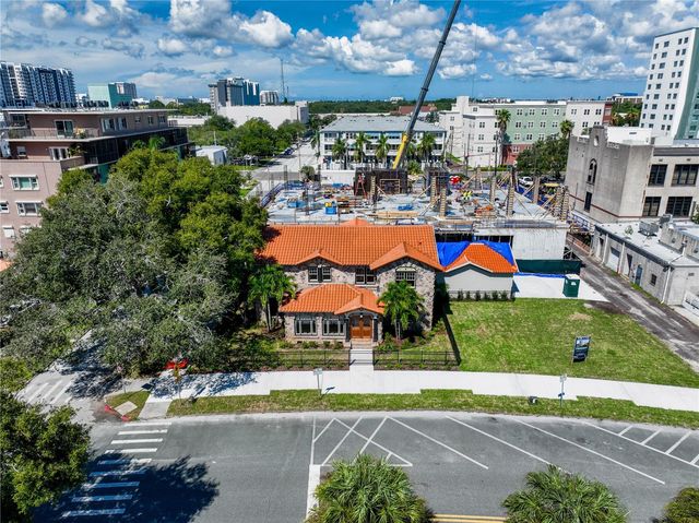 749 BURLINGTON AVENUE 200, St Petersburg, FL 33701