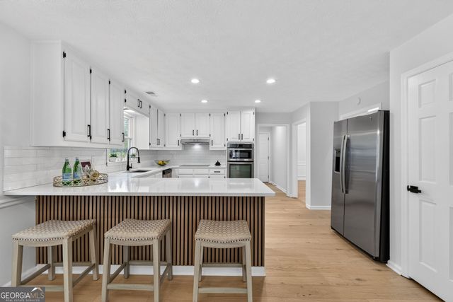 601 Cobblestone Lane, Stone Mountain, GA 30087