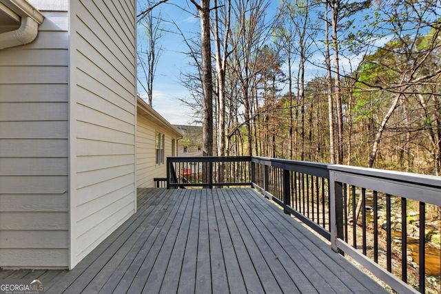 601 Cobblestone Lane, Stone Mountain, GA 30087