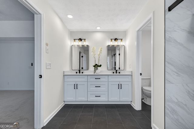 601 Cobblestone Lane, Stone Mountain, GA 30087