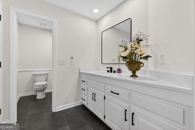 601 Cobblestone Lane, Stone Mountain, GA 30087