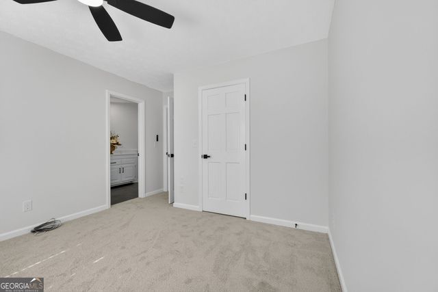 601 Cobblestone Lane, Stone Mountain, GA 30087