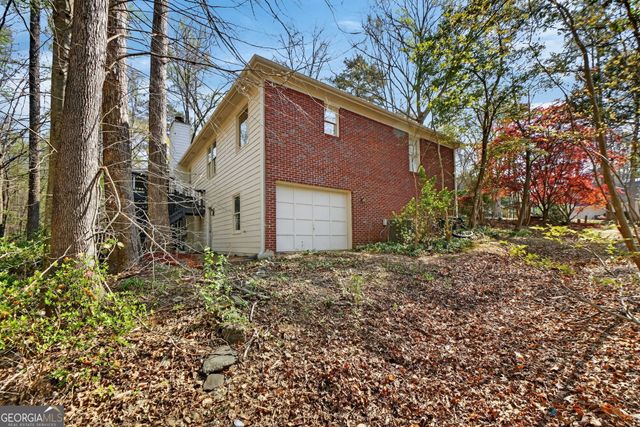601 Cobblestone Lane, Stone Mountain, GA 30087