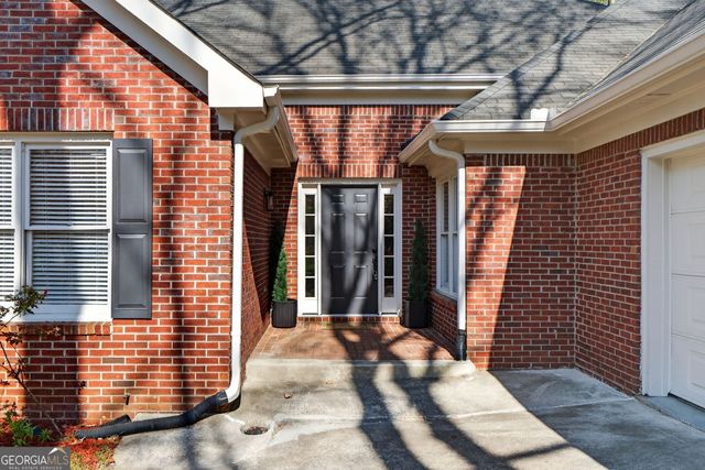601 Cobblestone Lane, Stone Mountain, GA 30087