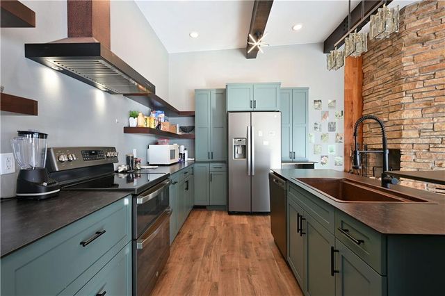 1735 Augusta Street, Rice Lake, WI 54868