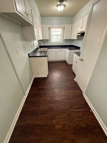 4065 HALIBURTON ST, Memphis, TN 38128