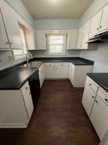 4065 HALIBURTON ST, Memphis, TN 38128