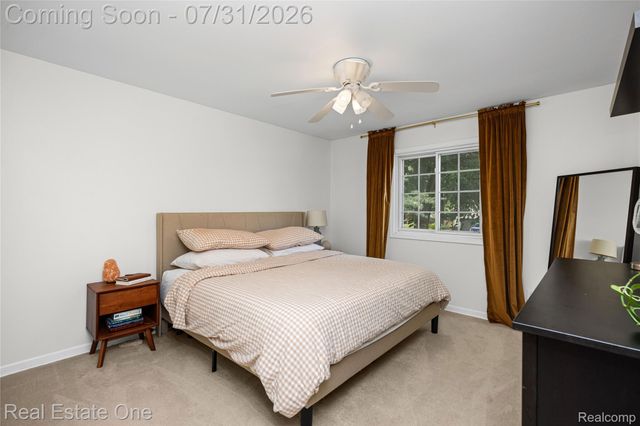 541 Curzon Road, Rochester Hills, MI 48307