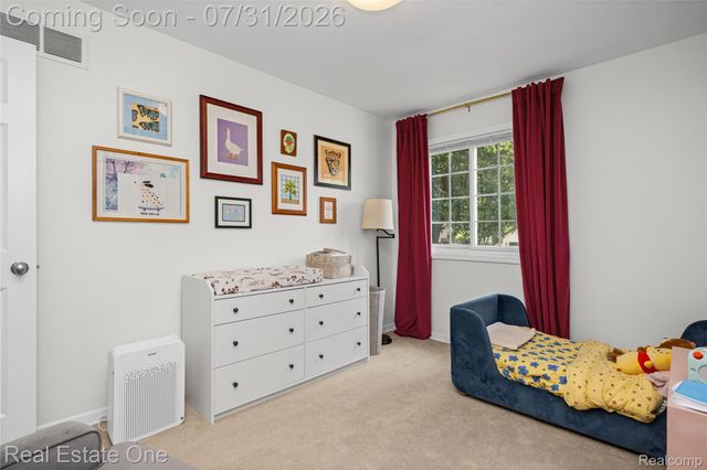 541 Curzon Road, Rochester Hills, MI 48307