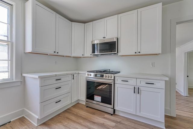 9 Forest Mill Street, Spartanburg, SC 29301