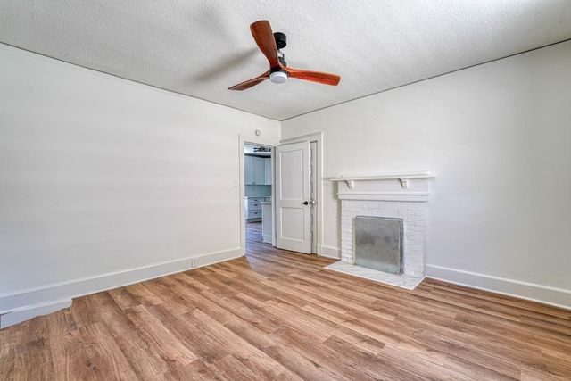9 Forest Mill Street, Spartanburg, SC 29301