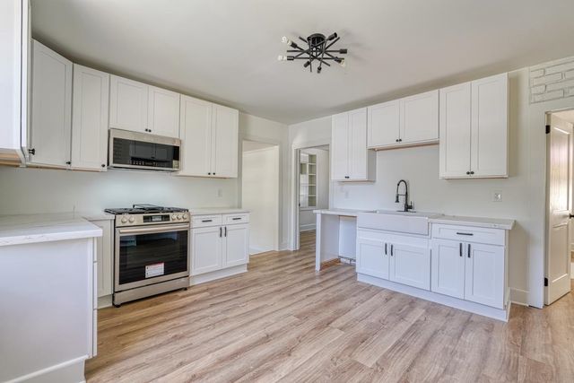 9 Forest Mill Street, Spartanburg, SC 29301