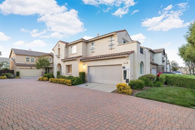 45733 Sierra Court, Temecula, CA 92592