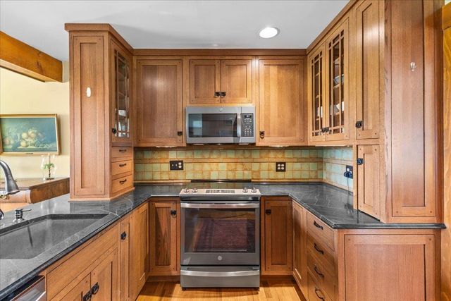 406 Courchaine Road, Elmore, VT 05657