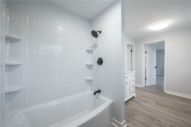 665 Allison Hollow Rd, Chartiers, PA 15301