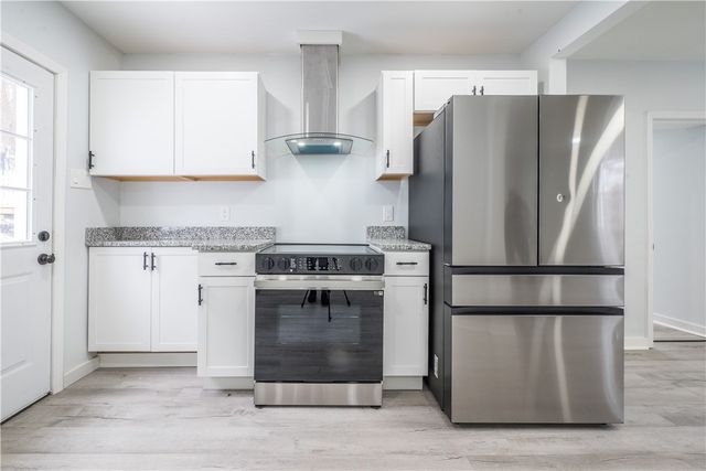 665 Allison Hollow Rd, Chartiers, PA 15301