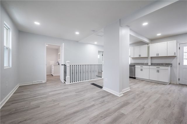 665 Allison Hollow Rd, Chartiers, PA 15301