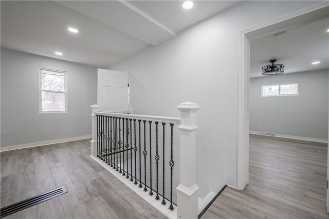 665 Allison Hollow Rd, Chartiers, PA 15301