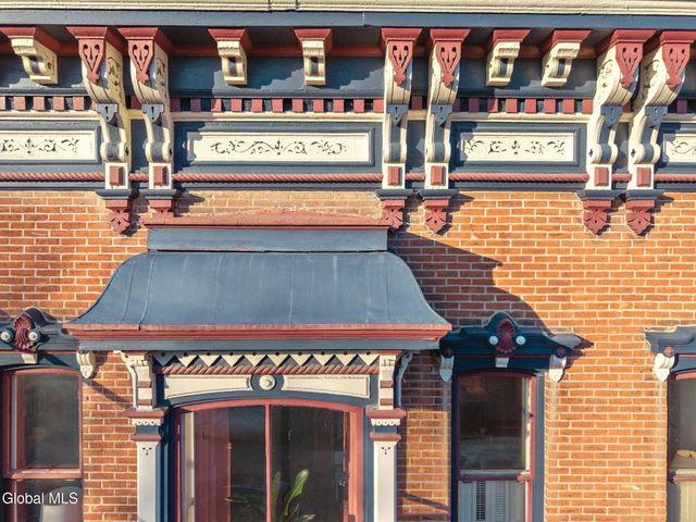 209 Lancaster Street, Albany, NY 12210