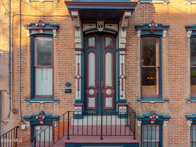 209 Lancaster Street, Albany, NY 12210