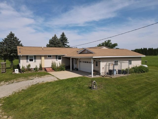 2812 Shoreline Drive, Lupton, MI 48635