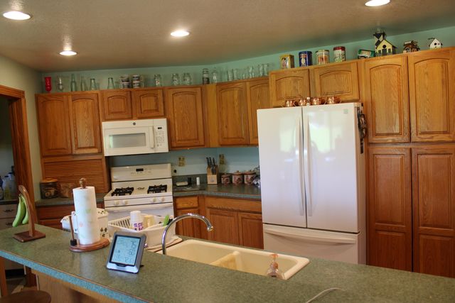 2812 Shoreline Drive, Lupton, MI 48635