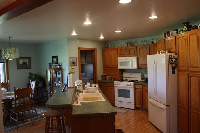 2812 Shoreline Drive, Lupton, MI 48635