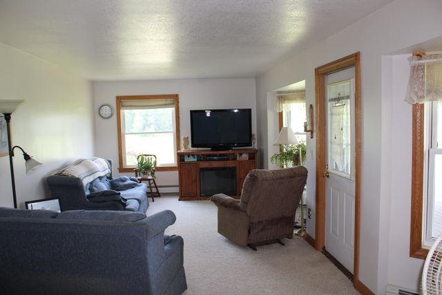 2812 Shoreline Drive, Lupton, MI 48635