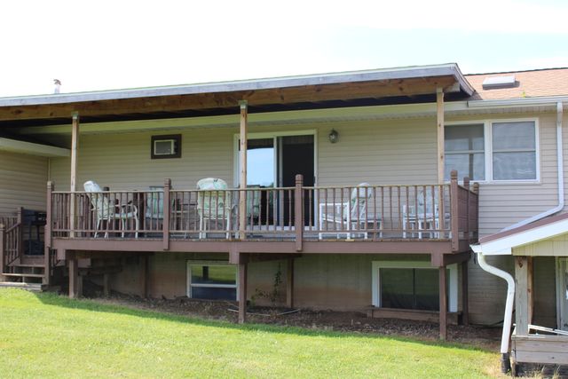 2812 Shoreline Drive, Lupton, MI 48635