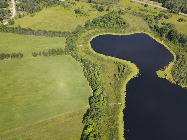 2812 Shoreline Drive, Lupton, MI 48635