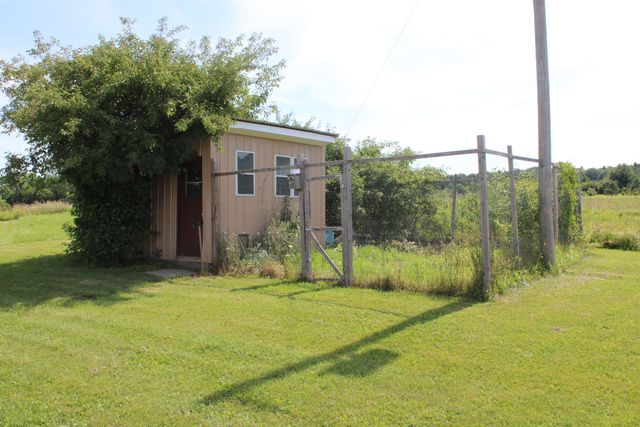 2812 Shoreline Drive, Lupton, MI 48635