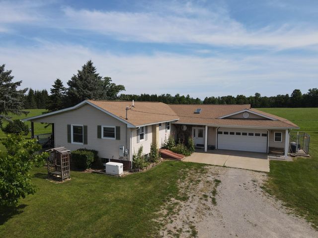 2812 Shoreline Drive, Lupton, MI 48635